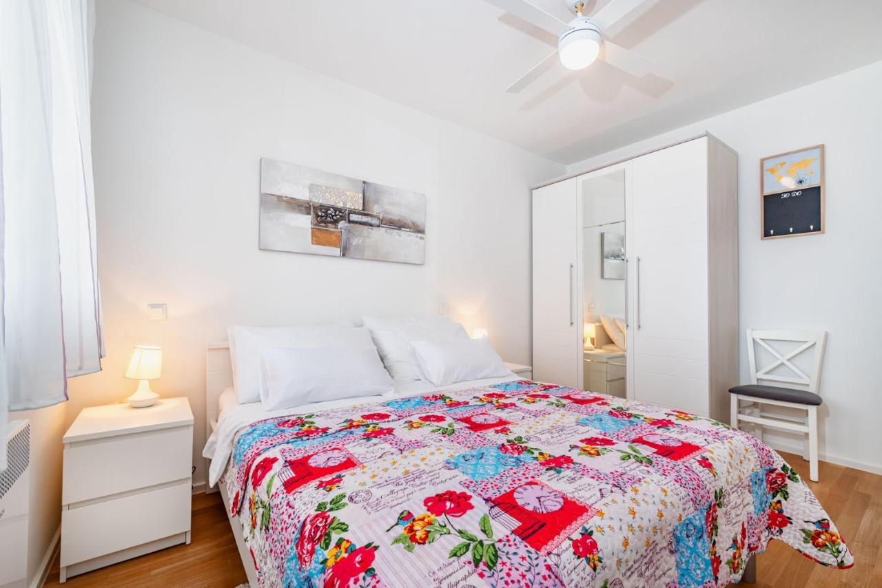 Appartement Ap Stella, Center Of Zadar, 2Br, Parking Extérieur photo