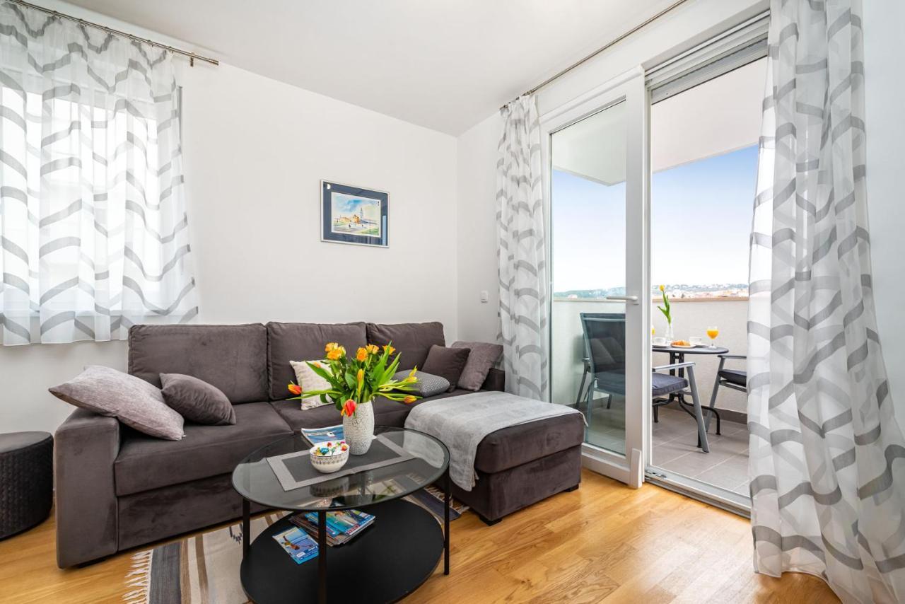 Appartement Ap Stella, Center Of Zadar, 2Br, Parking Extérieur photo