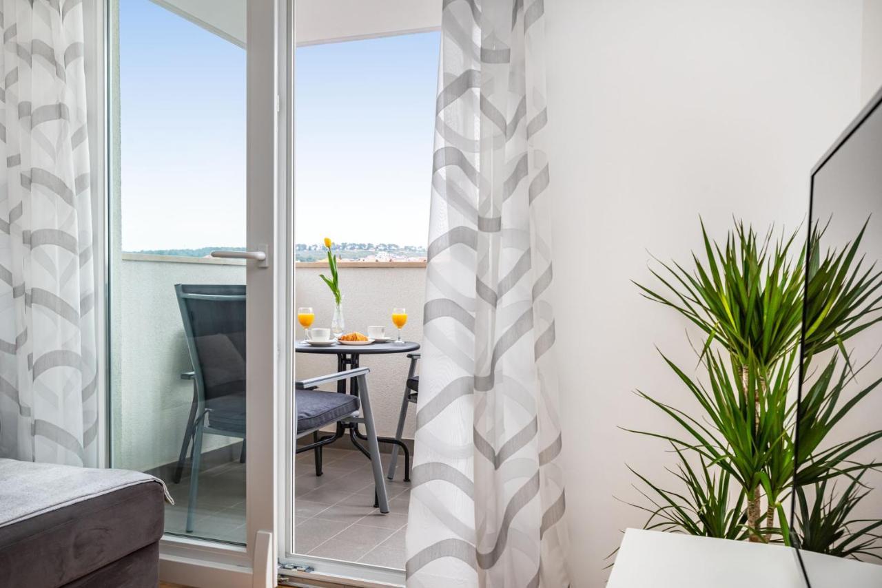 Appartement Ap Stella, Center Of Zadar, 2Br, Parking Extérieur photo